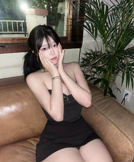 バニーオンリーファンズ ホットセックス 写真