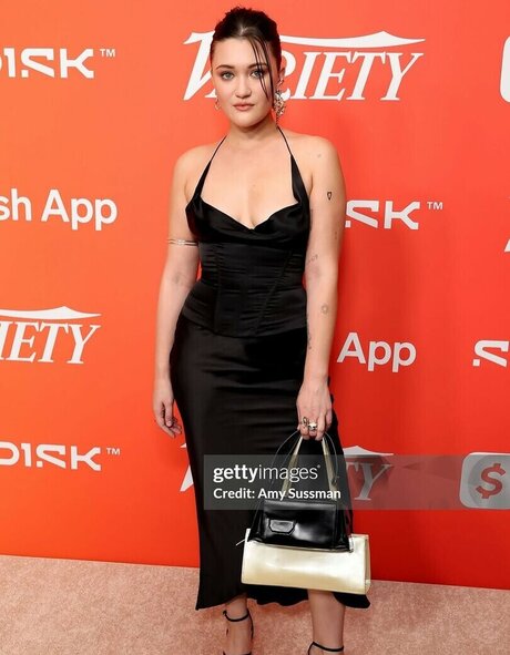 Isa Briones HD女優 画像