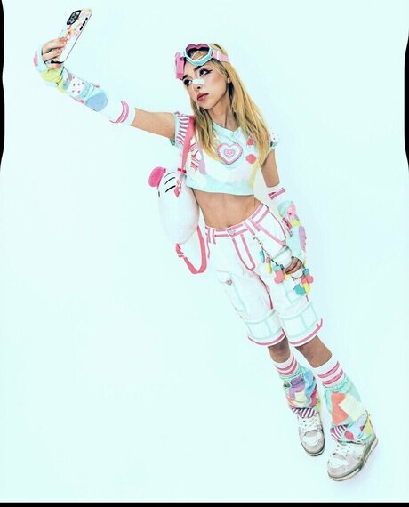 PPV オンリーファン アートヌード 写真