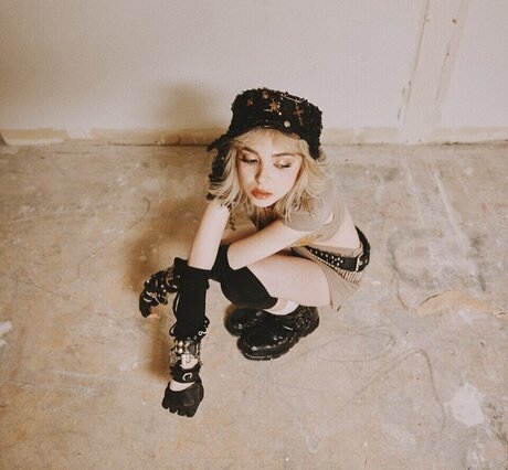 アジアンアマチュアオンリーファンズ エロチック 写真