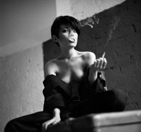 いたずらなオンリーファンズ ホットヌード ギャラリー