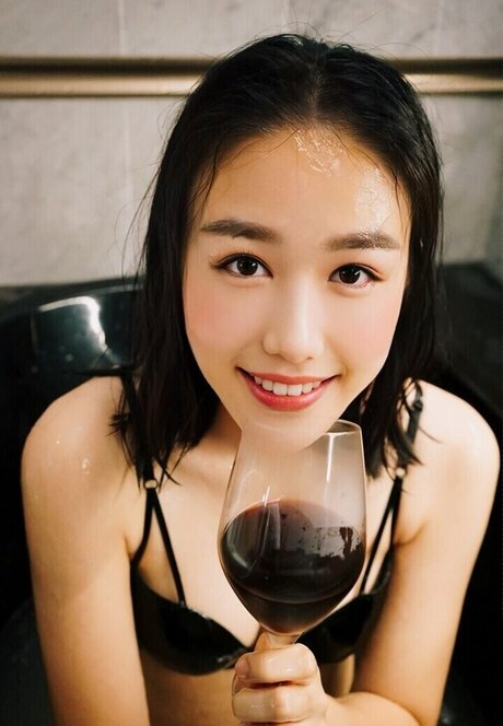 Thea Lee 高品質スター 画像