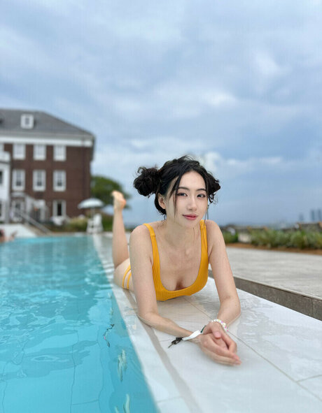 プライベートオンリーファンズ セクシーヌード 写真