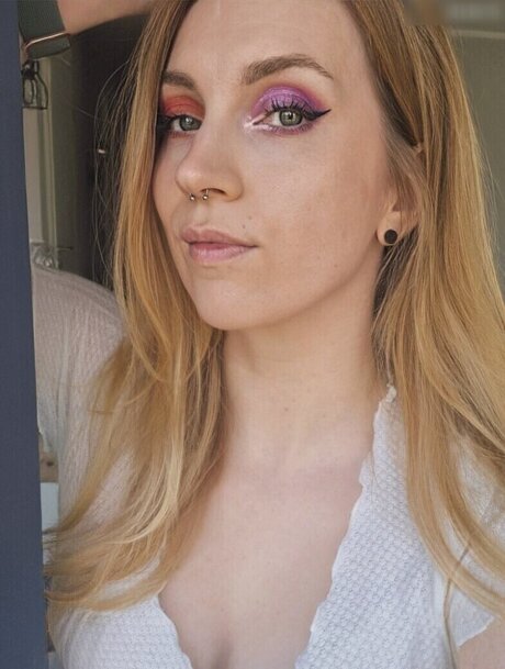 ダブルオンリーファン 美しいポルノ ギャラリー