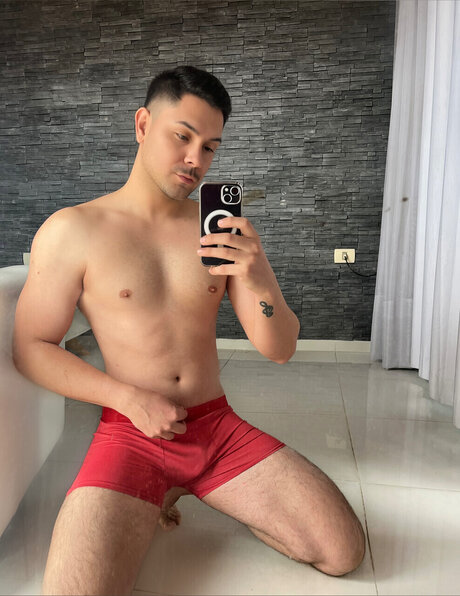 Cristian Martinez 素敵なスター 写真