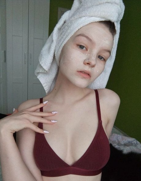 oblachno grt アート女優 写真