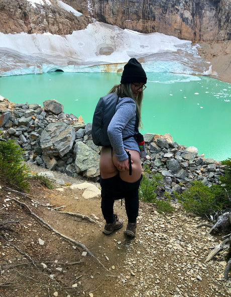 ポルノスターオンリーファンズ アダルト 写真