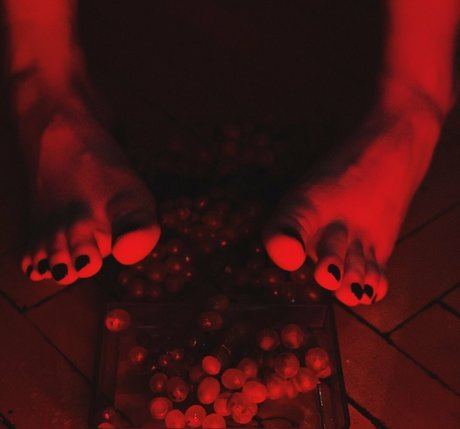 ギャングオンリーファン 美しい裸 画像