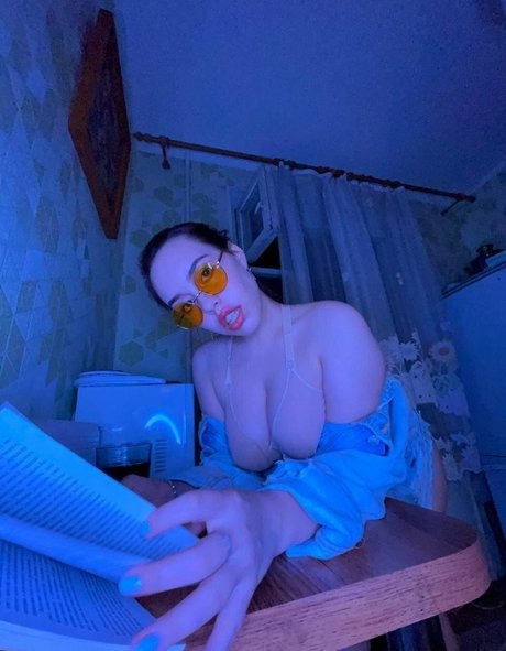 美しいアジアのオンリーファンズ ホット裸 写真