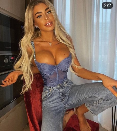 Milash nastya d ヌードのポルノスター 写真