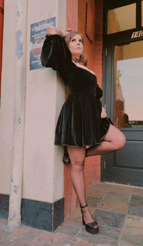 ゲイアジアンオンリーファンズ アート裸 写真