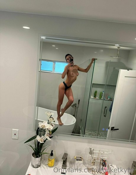 rocketkylie 素敵なポルノスター ギャラリー