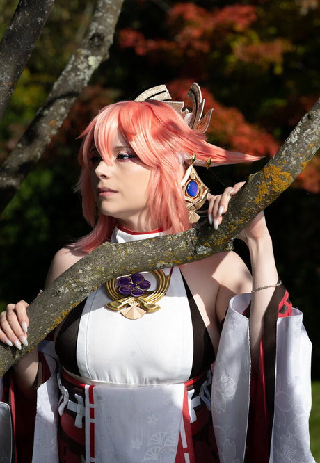Dera Megurine ポルノスター 写真