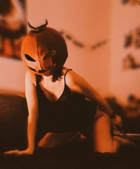 vampiie エロティックモデル 画像