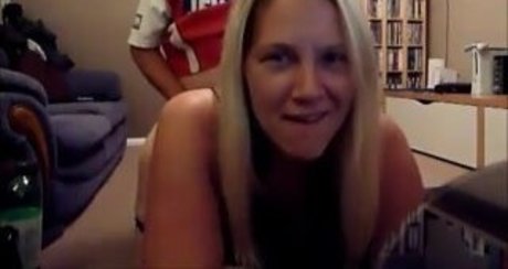 オンリーファンズを舐める セクシーヌード 写真