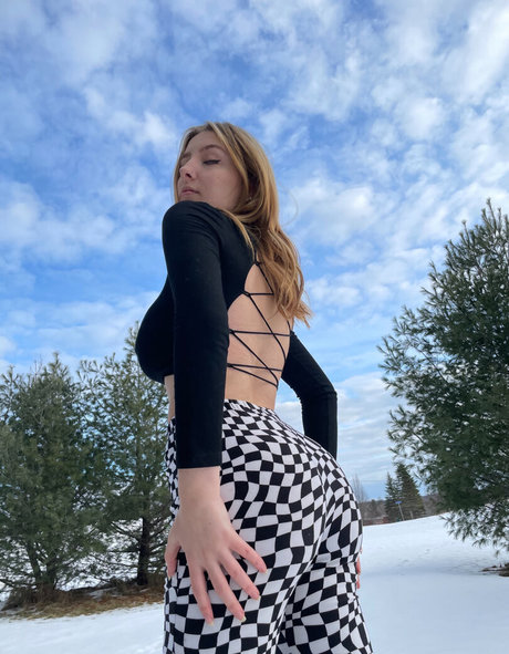 Sarao Sulli スター 裸 写真