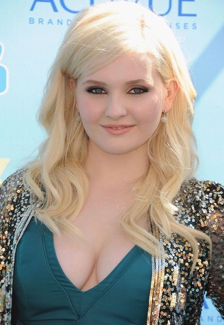 Abigail Breslin アダルトモデル 画像