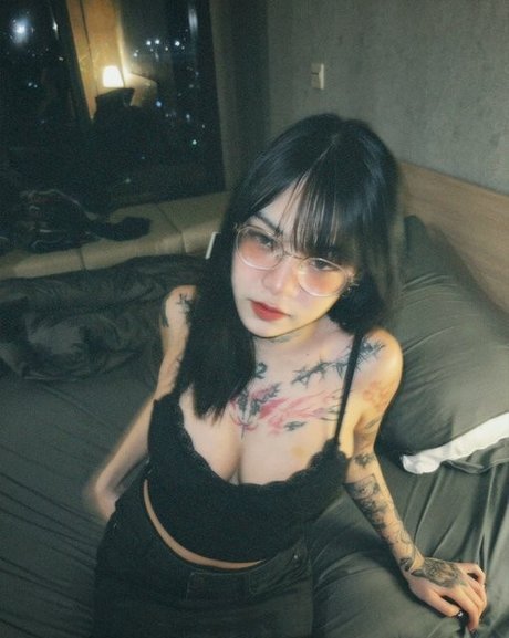 Pinchxnn 美しいモデル 写真