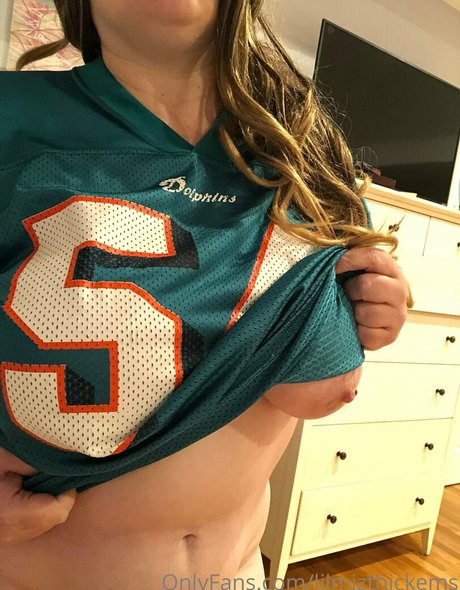 トゥワークオンリーファン ポルノ アーカイブ