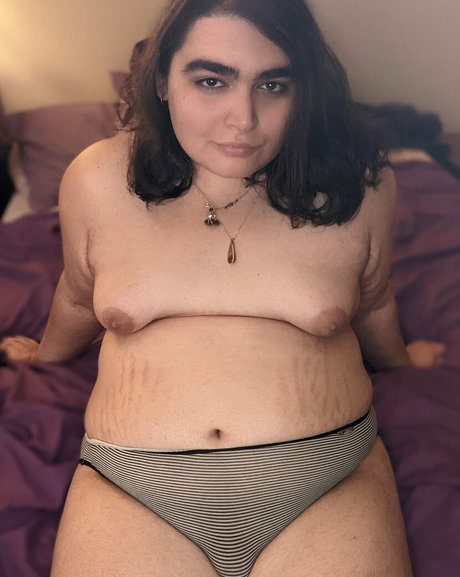 oliviadarkk アートポルノスター 画像