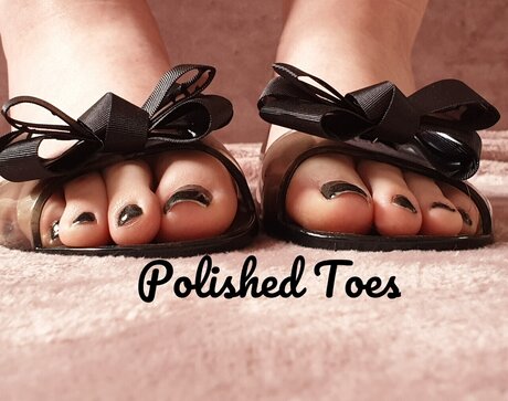 PolishedToes セクシーモデル 画像