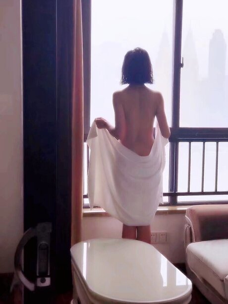 Carlino アートモデル 写真