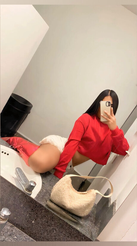 Babyjayyy アダルトモデル 写真