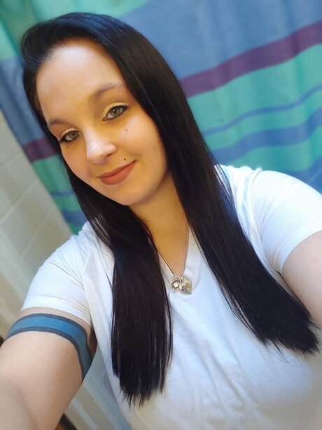 黒人妊婦オンリーファンズ ホット裸 写真