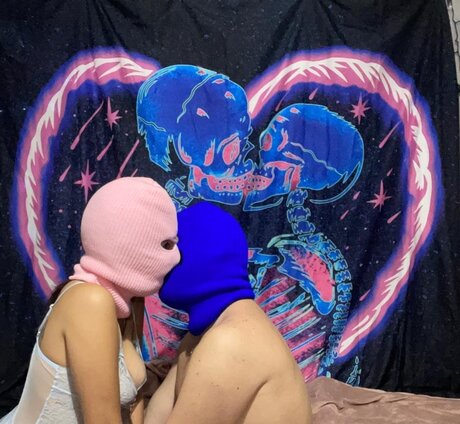 The Mysterious Couple アダルトモデル 写真