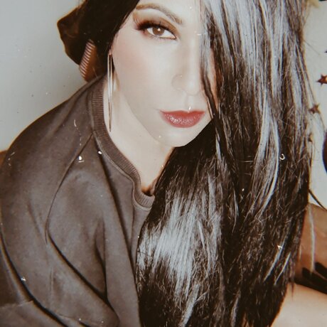 Deborah Roux ポルノスター 裸 画像
