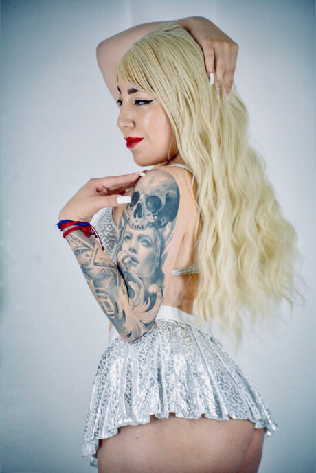 Giselle salas XXXモデル 写真