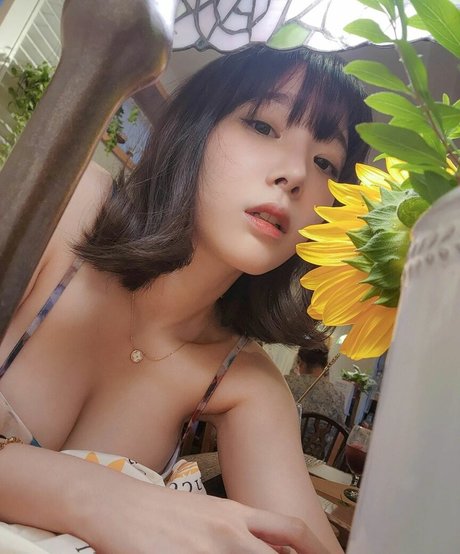 Kang Inkyung ポルノスター トップ 写真