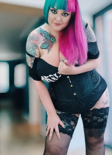 ナイロン足 オンリーファンズ ホットセックス 画像