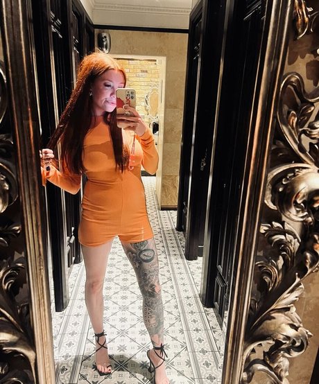 Molly Capper 独占女優 画像