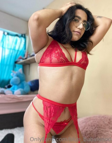 ビキニファックオンリーファンズ ホットxxx 画像
