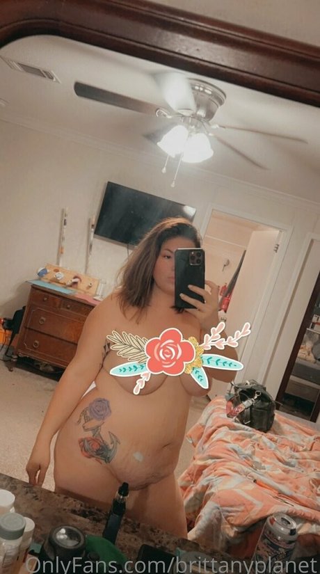 ニューハーフ ドミナトリックス オンリーファンズ 美しいxxx 写真