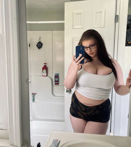 Kelbaby ポルノスター xxx 写真