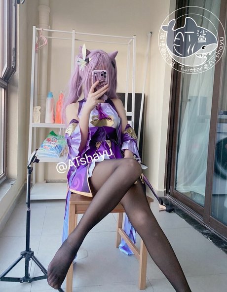 ママの足オンリーファンズ 美しいxxx 画像