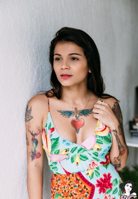Jeeh Suicide 高品質のスター 写真