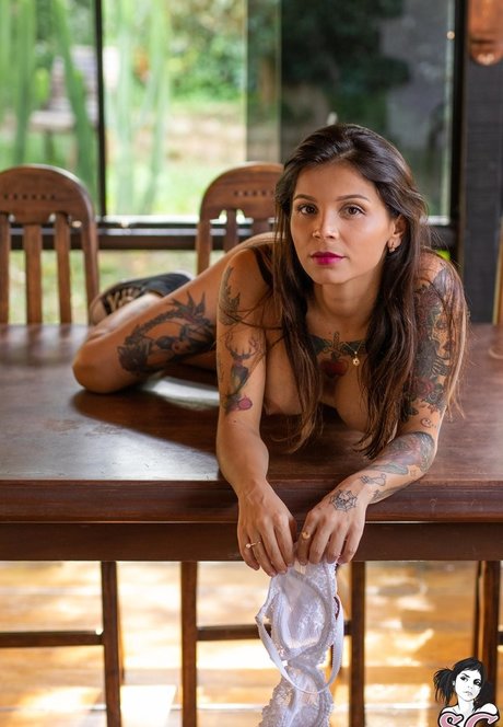 痩せた美女オンリーファンズ 可愛い 画像