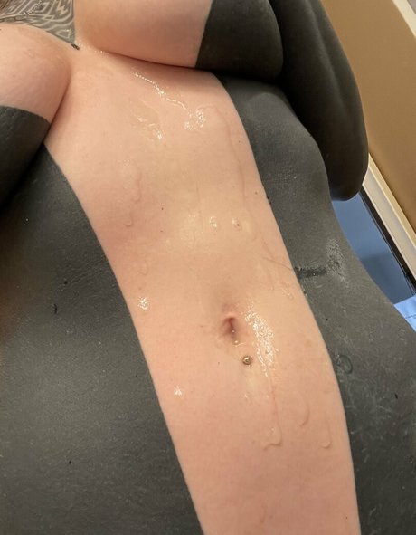 droptopsavage 高品質モデル 画像