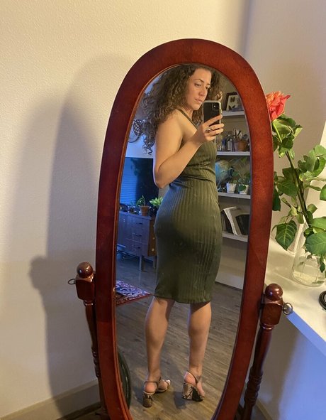 nicolequinn ポルノモデル 画像