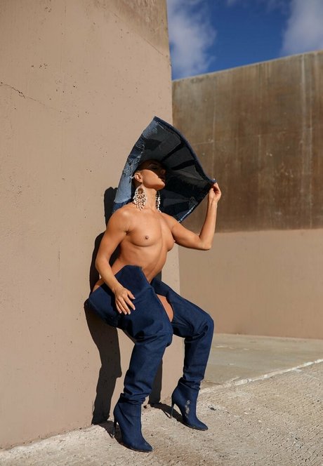 alexxaanndria かわいいスター 画像