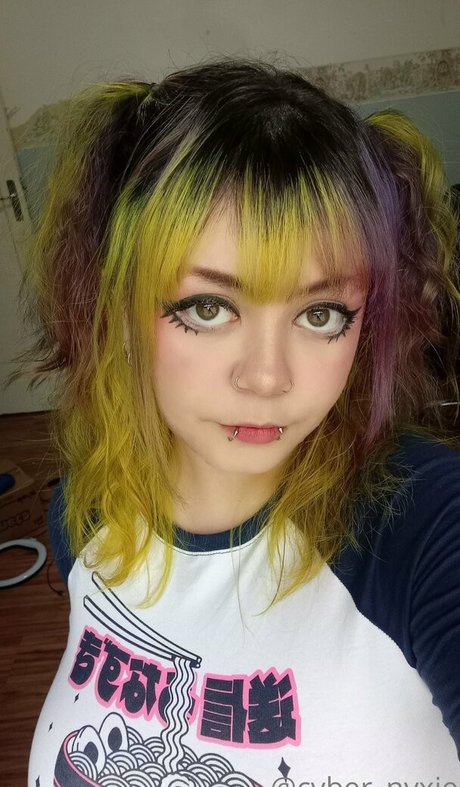 cyber nyxie 最高の女優 画像