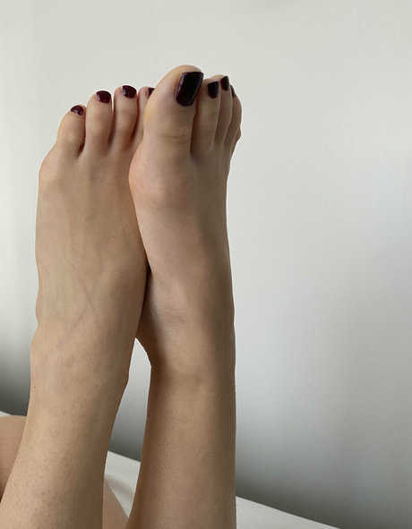 italianfeetluv 独占モデル 画像