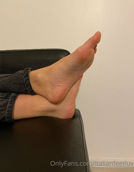 italianfeetluv XXXモデル ギャラリー