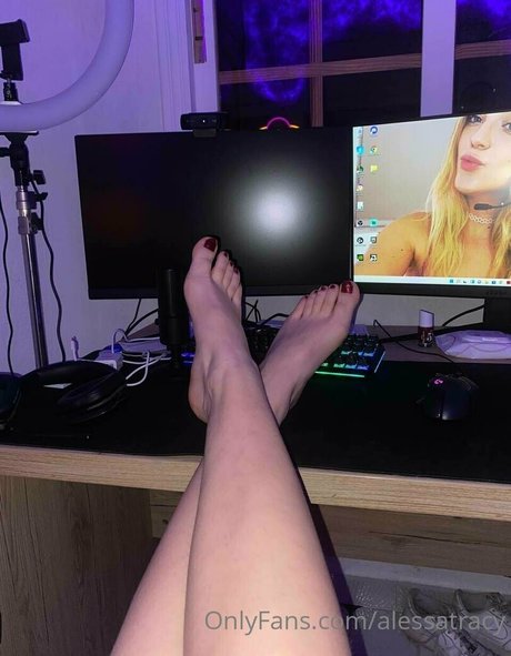 alessatracy 無料のポルノスター 写真