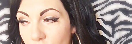 Mistress Rayven Renae ポルノモデル 画像