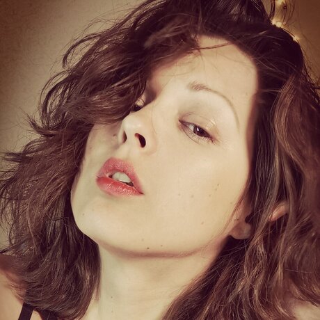 ぽっちゃりオタクオンリーファンズ エロチック 画像