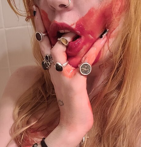 lil devil ポルノスター 可愛い 写真